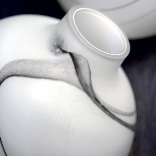 Vaso colore bianco e nero matt